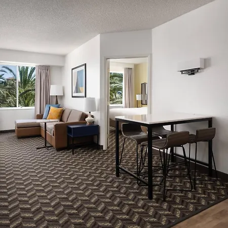 Hotel By Marriott Anaheim Area/garden Grove