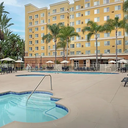 By Marriott Anaheim Area/garden Grove 3*