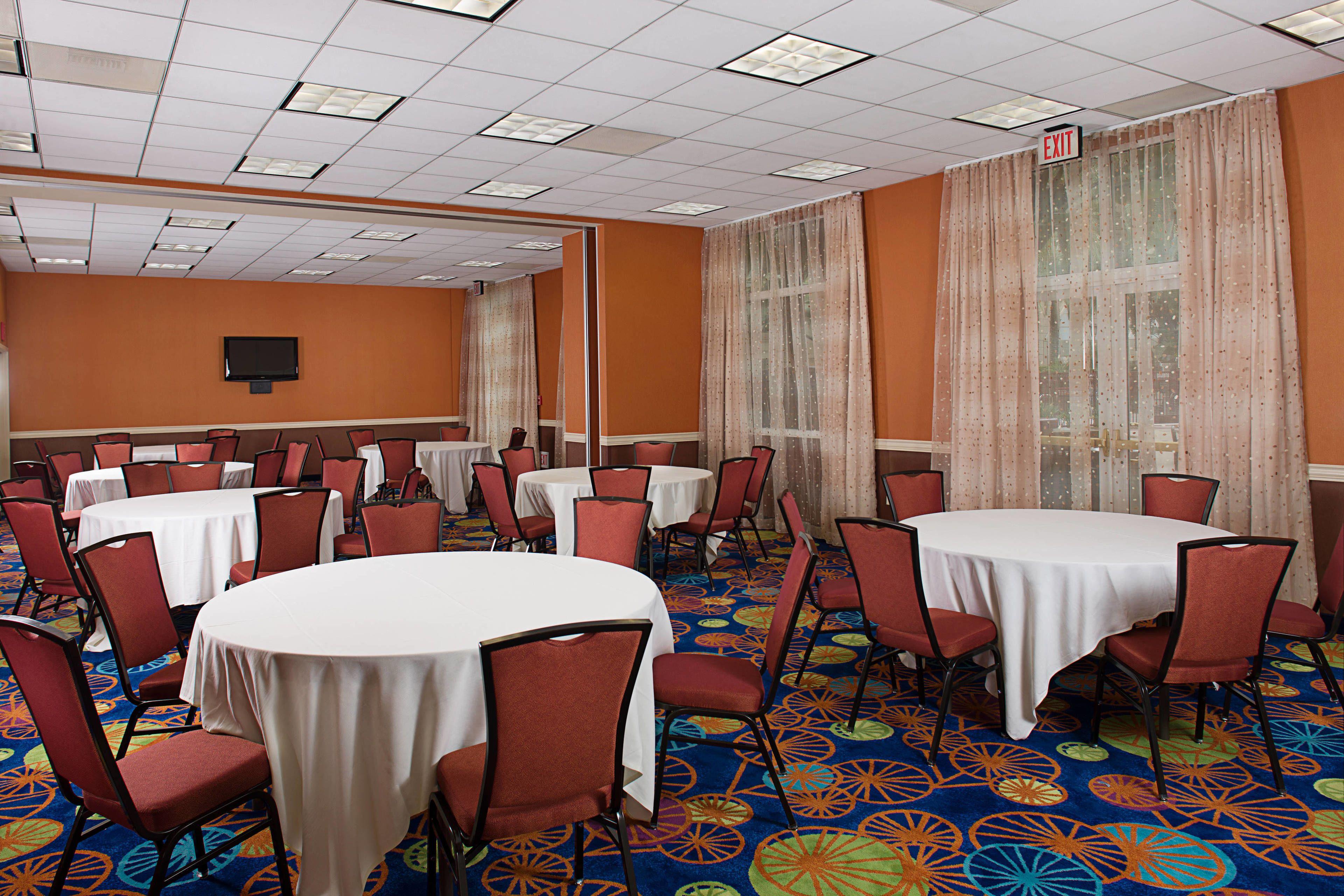 By Marriott Anaheim Area/garden Grove 3*