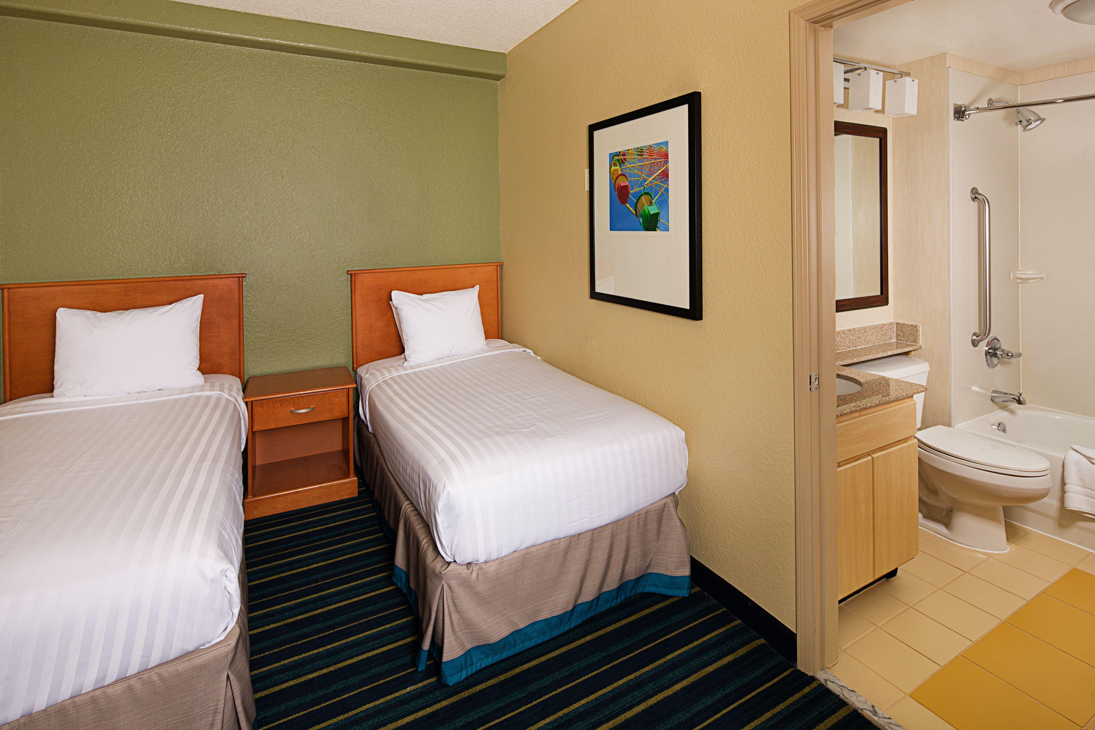 By Marriott Anaheim Area/garden Grove Garden Grove