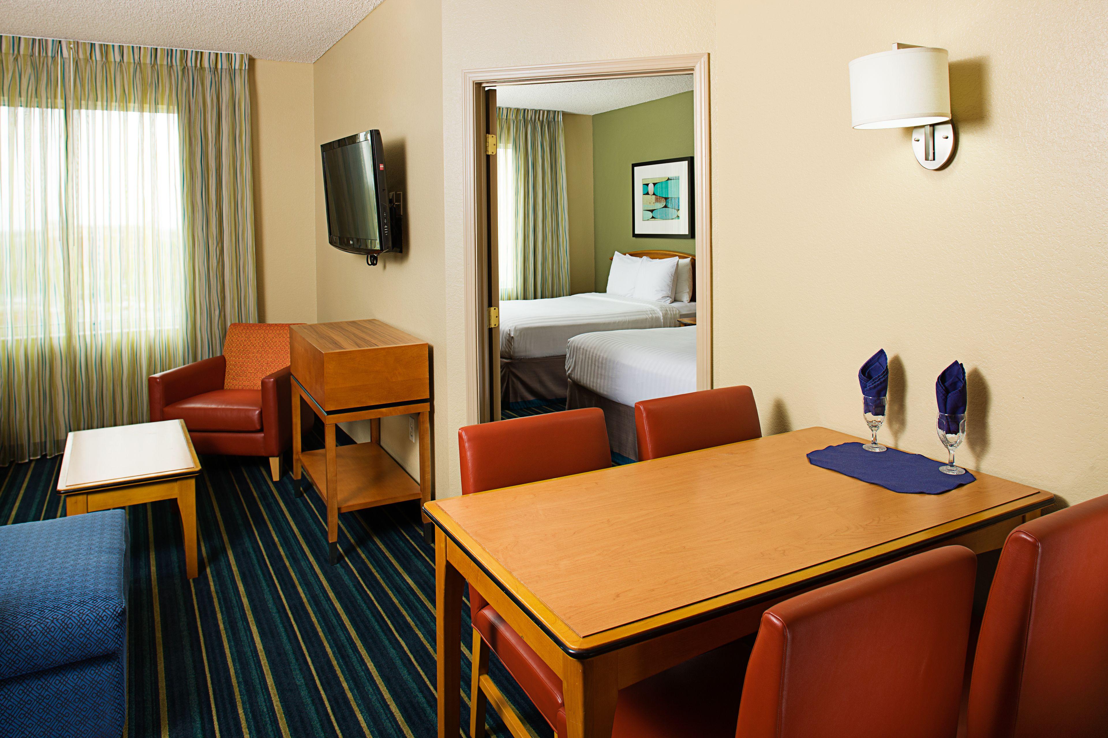 By Marriott Anaheim Area/garden Grove 3*