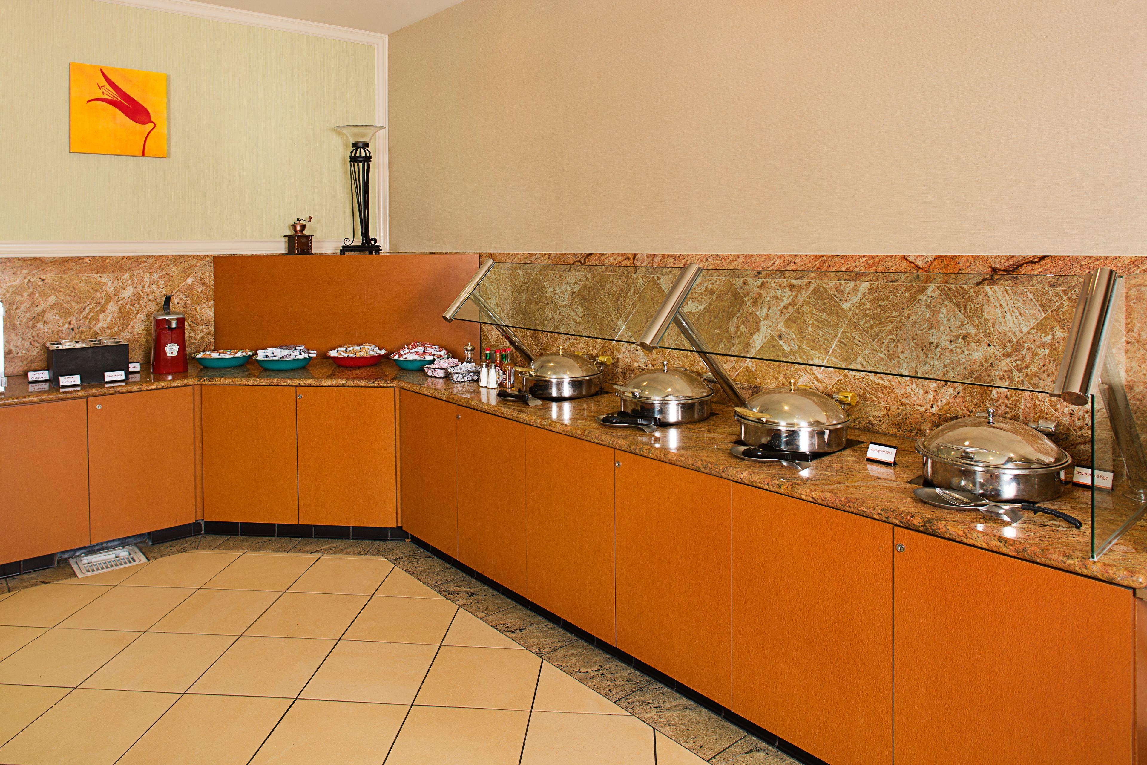 By Marriott Anaheim Area/garden Grove 3*