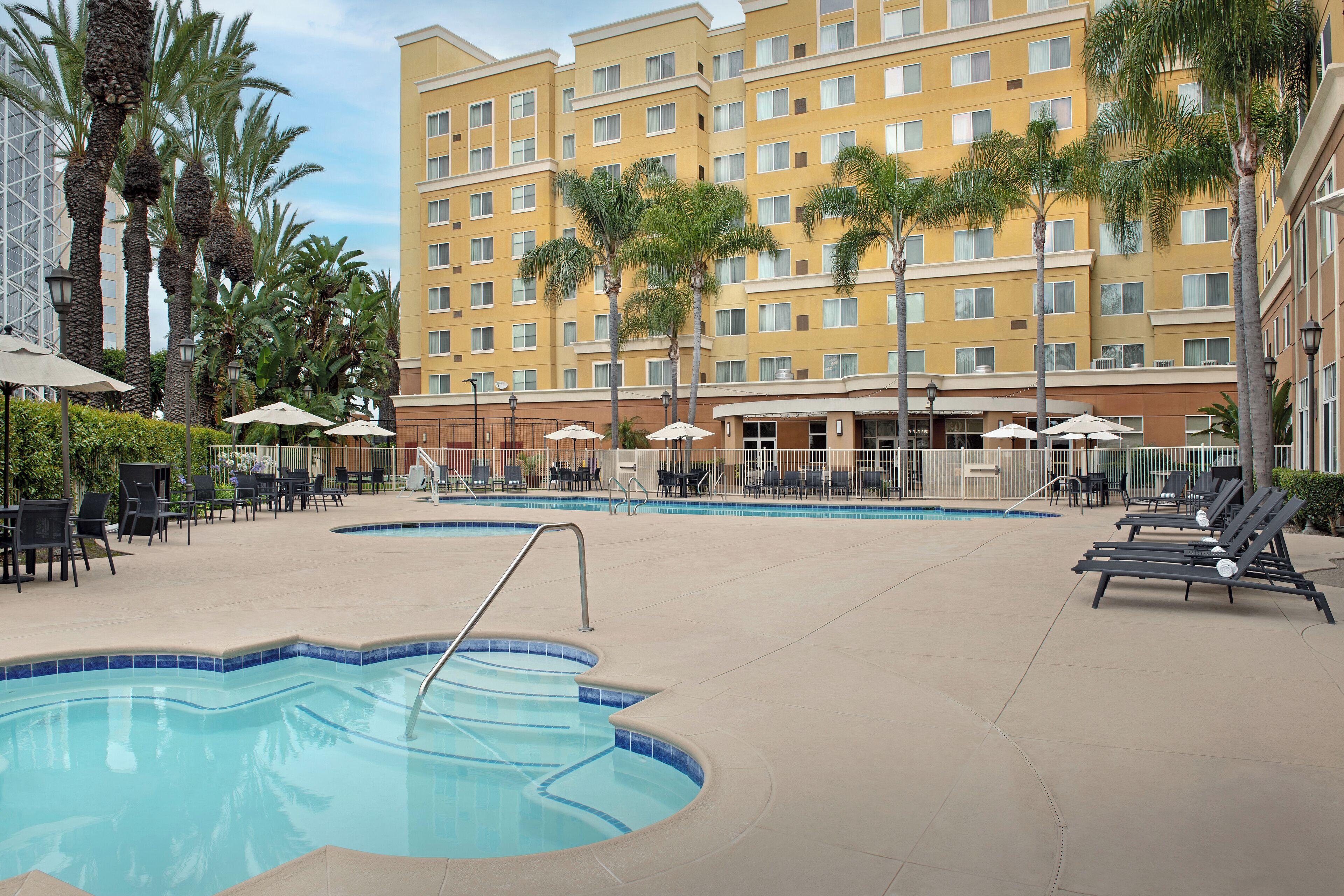 By Marriott Anaheim Area/garden Grove 3*
