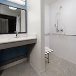 By Marriott Anaheim Area/garden Grove