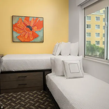 By Marriott Anaheim Area/garden Grove