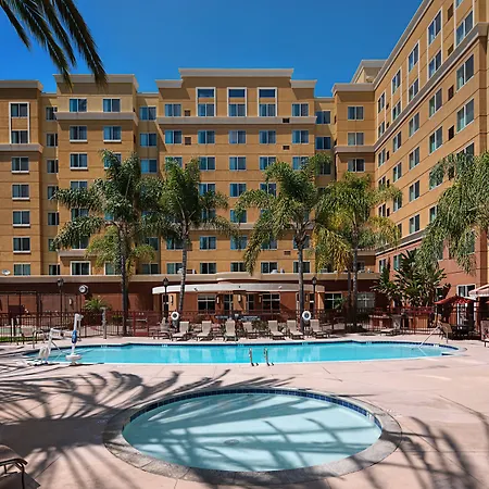 By Marriott Anaheim Area/garden Grove