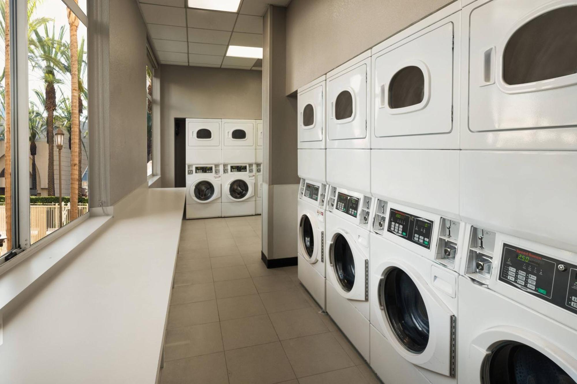 By Marriott Anaheim Area/garden Grove Hotel 3*