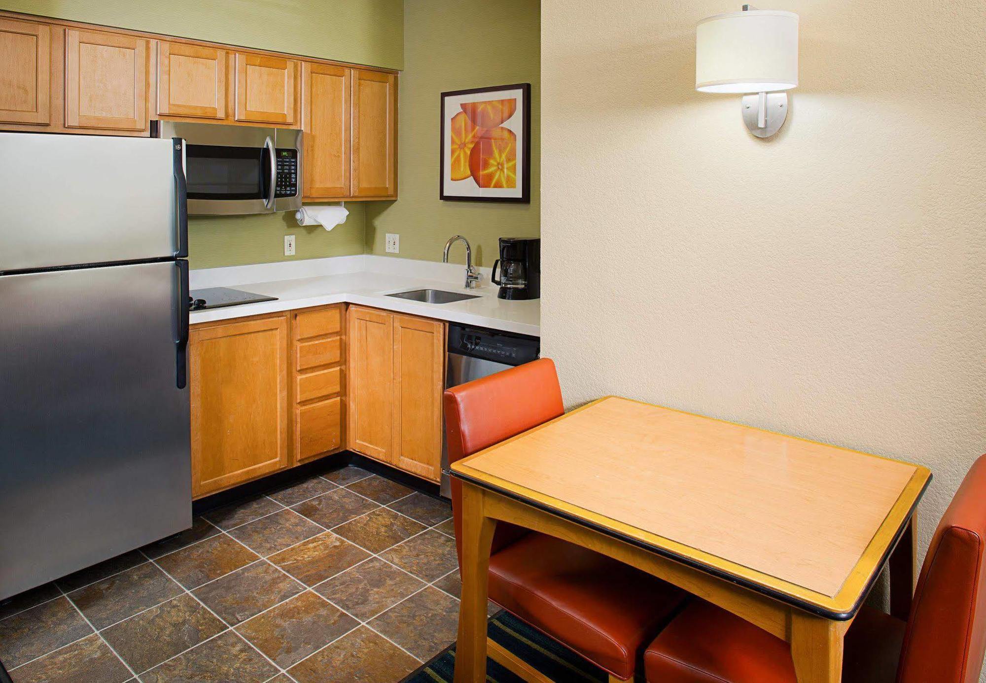 By Marriott Anaheim Area/garden Grove Hotel 3*