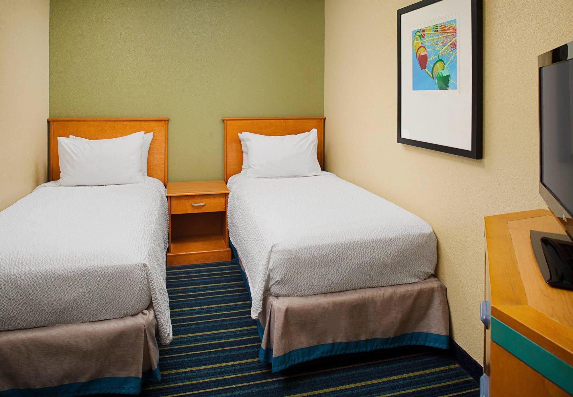 By Marriott Anaheim Area/garden Grove 3*