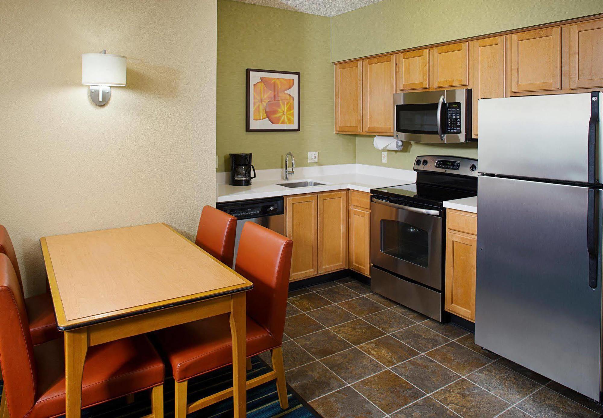 By Marriott Anaheim Area/garden Grove Hotel Garden Grove